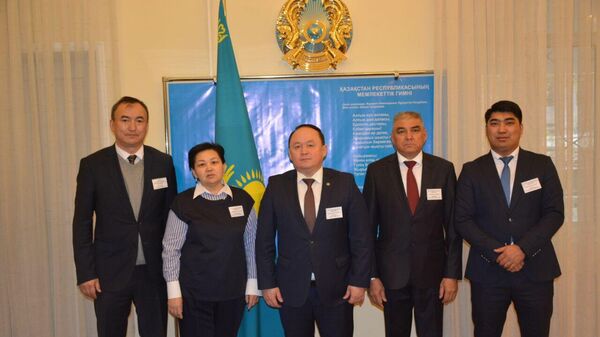 Выборы в Парламент Казахстана в Душанбе - Sputnik Таджикистан