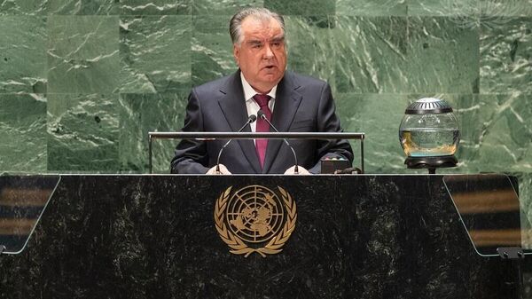 Эмомали Рахмон участвует в Конференции ООН - Sputnik Таджикистан