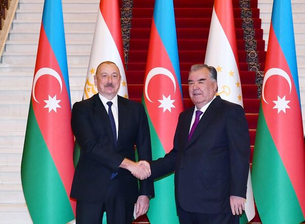 Таджикский лидер подчеркнул, что переговоры носили созидательный характер. - Sputnik Таджикистан