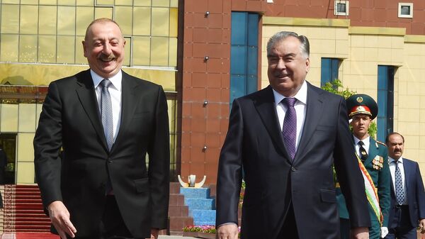 Президент Азербайджанской Республики Ильхам Алиев и Президент Республики Таджикистан Эмомали Рахмон - Sputnik Таджикистан