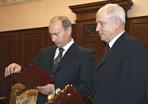Сергей Лебедев и Владимир Путин - Sputnik Таджикистан
