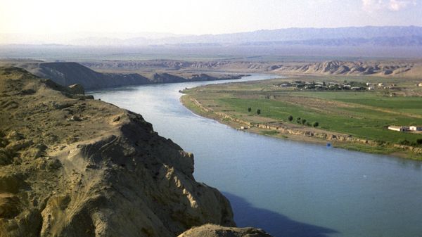 Река Сырдарья. Архивное фото - Sputnik Таджикистан