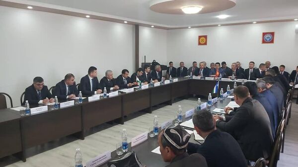 Переговоры таджикской, кыргызской и узбекской сторон в Баткене - Sputnik Таджикистан