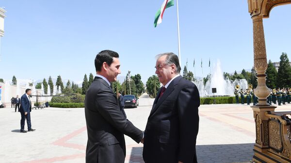 Президент Туркменистана Сердар Бердымухамедов посетил с государственным визитом Таджикистан - Sputnik Таджикистан