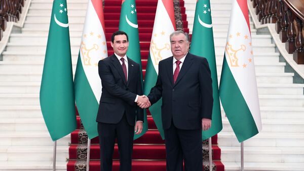 Президент Таджикистана Эмомали Рахмон и президент Туркменистана Сердар Бердымухамедов - Sputnik Таджикистан