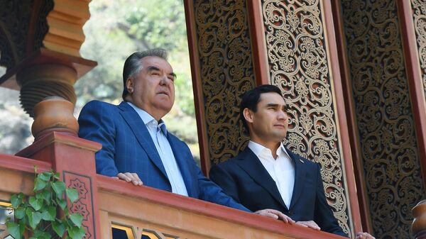 Президенты Таджикистана и Туркменистана Эмомали Рахмон и Сердар Бердымухамедов - Sputnik Таджикистан