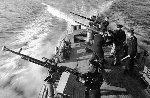 Моряки Черноморского флота на катере в боевом походе во время Великой Отечественной войны, 1941 год - Sputnik Таджикистан