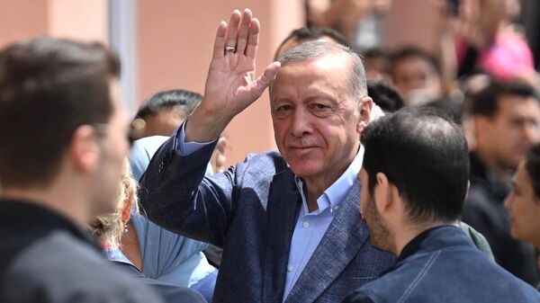 Эрдоган проголосовал на выборах в Турции - Sputnik Таджикистан
