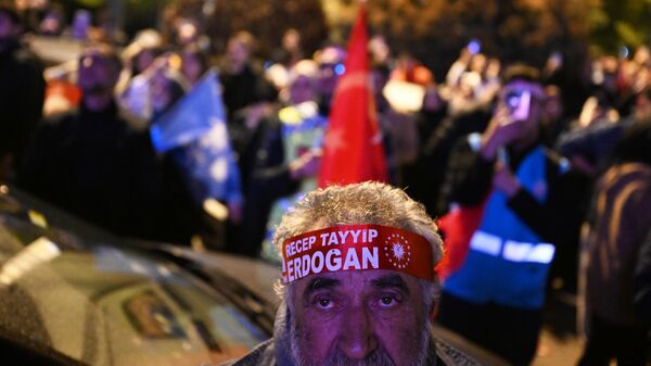 Торжественный митинг сторонников Эрдогана в Стамбуле - Sputnik Таджикистан