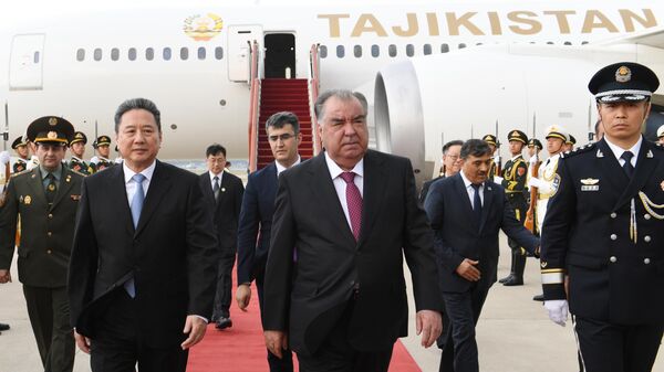 Президент Таджикистана Эмомали Рахмон в Китае - Sputnik Тоҷикистон