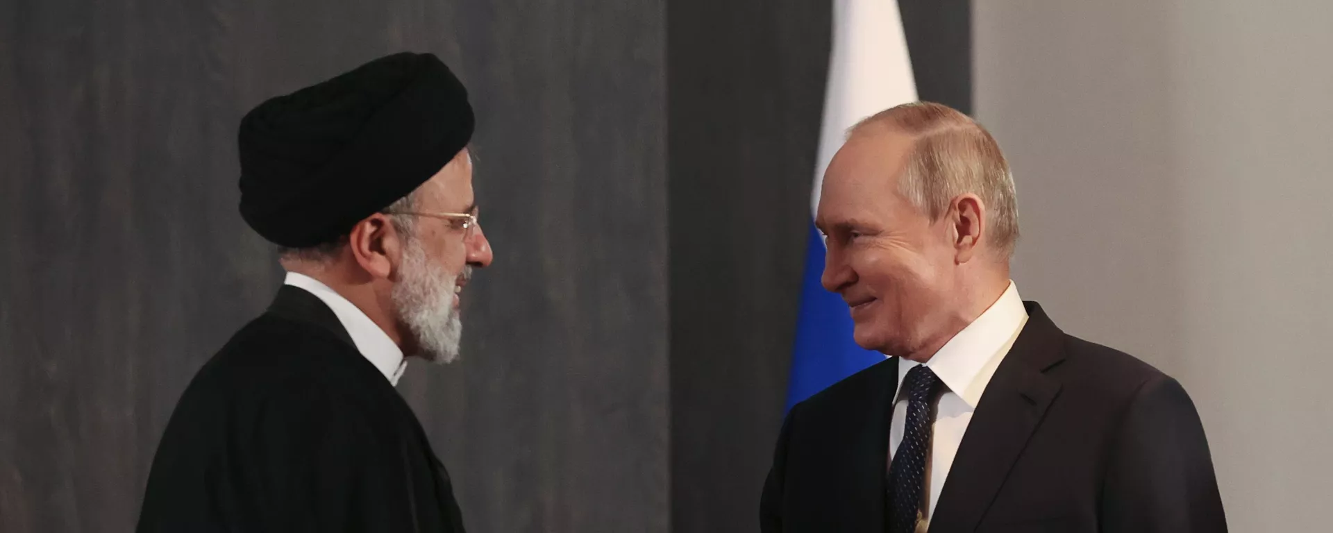 Президент РФ В. Путин провел встречи на полях саммита ШОС - Sputnik Тоҷикистон, 1920, 17.05.2023