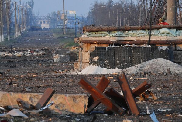 За город многие месяцы шли ожесточенные бои, киевский режим бросал туда почти все свои резервы. - Sputnik Таджикистан