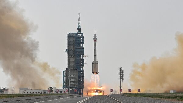 Запуск корабля Шэньчжоу-16 к Китайской орбитальной станции - Sputnik Тоҷикистон