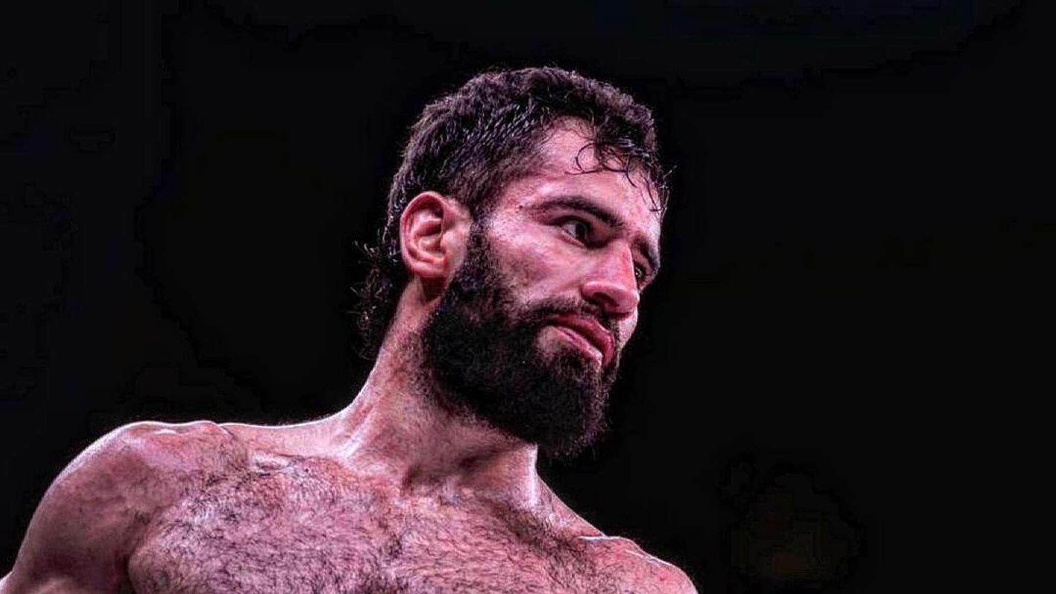 Таджикистанец Наимов одержал победу на турнире UFC