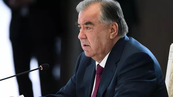 Президент Таджикистана Эмомали Рахмон - Sputnik Тоҷикистон