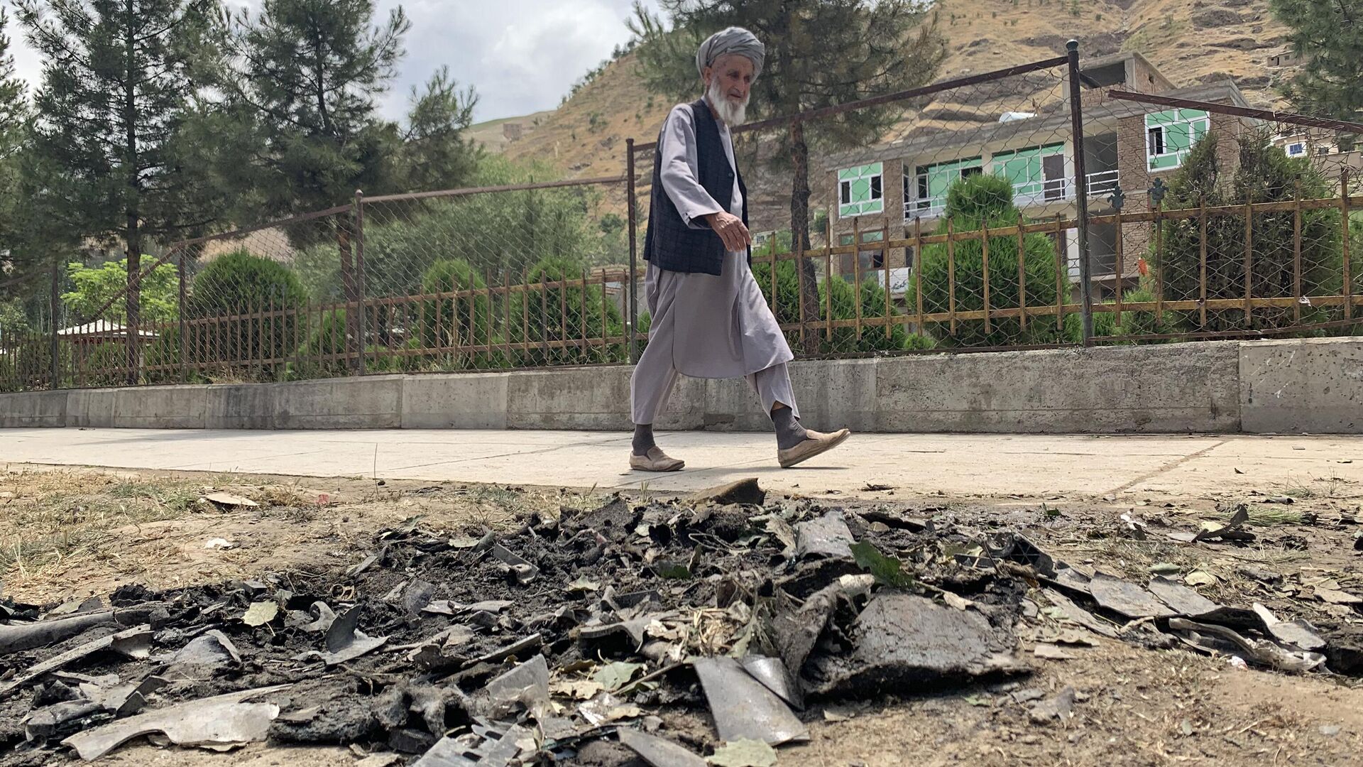 Последствия теракта в афганской провинции Бадахшан - Sputnik Таджикистан, 1920, 07.06.2023