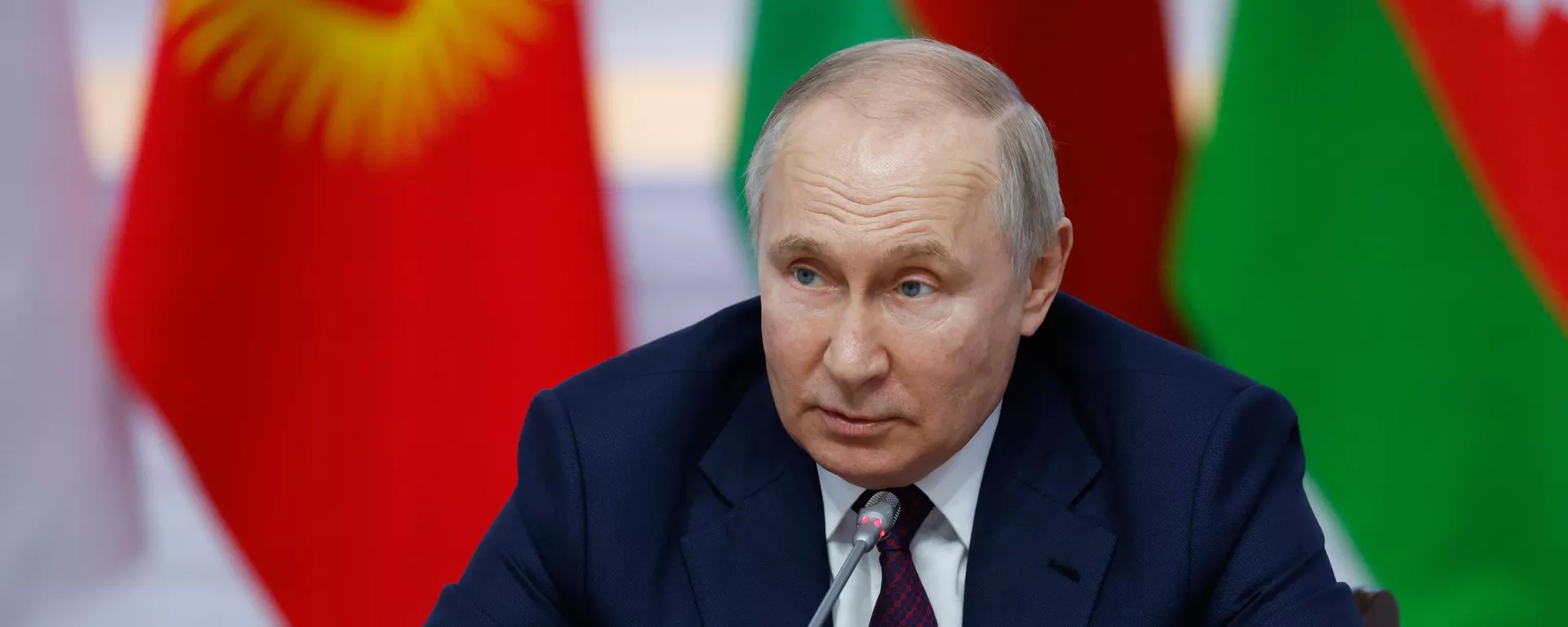 Президента РФ В. Путин - Sputnik Тоҷикистон, 1920, 13.06.2023