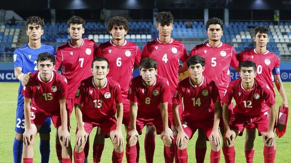 Юношеская сборная Таджикистана провела второй матч на Кубке Азии-2023 в Таиланде  - Sputnik Таджикистан