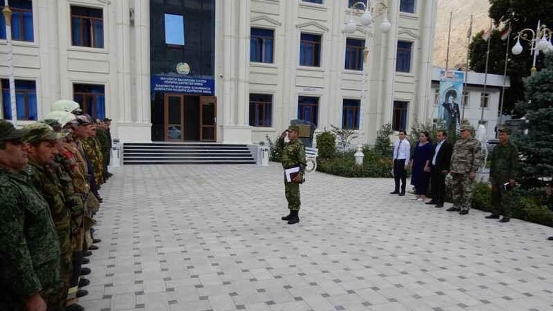 В Дарвазе прошли внеплановые учения по гражданской обороне - Sputnik Таджикистан, 1920, 22.06.2023