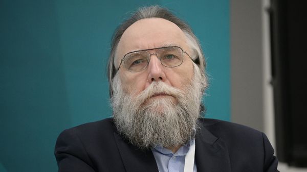 Александр Дугин - Sputnik Тоҷикистон