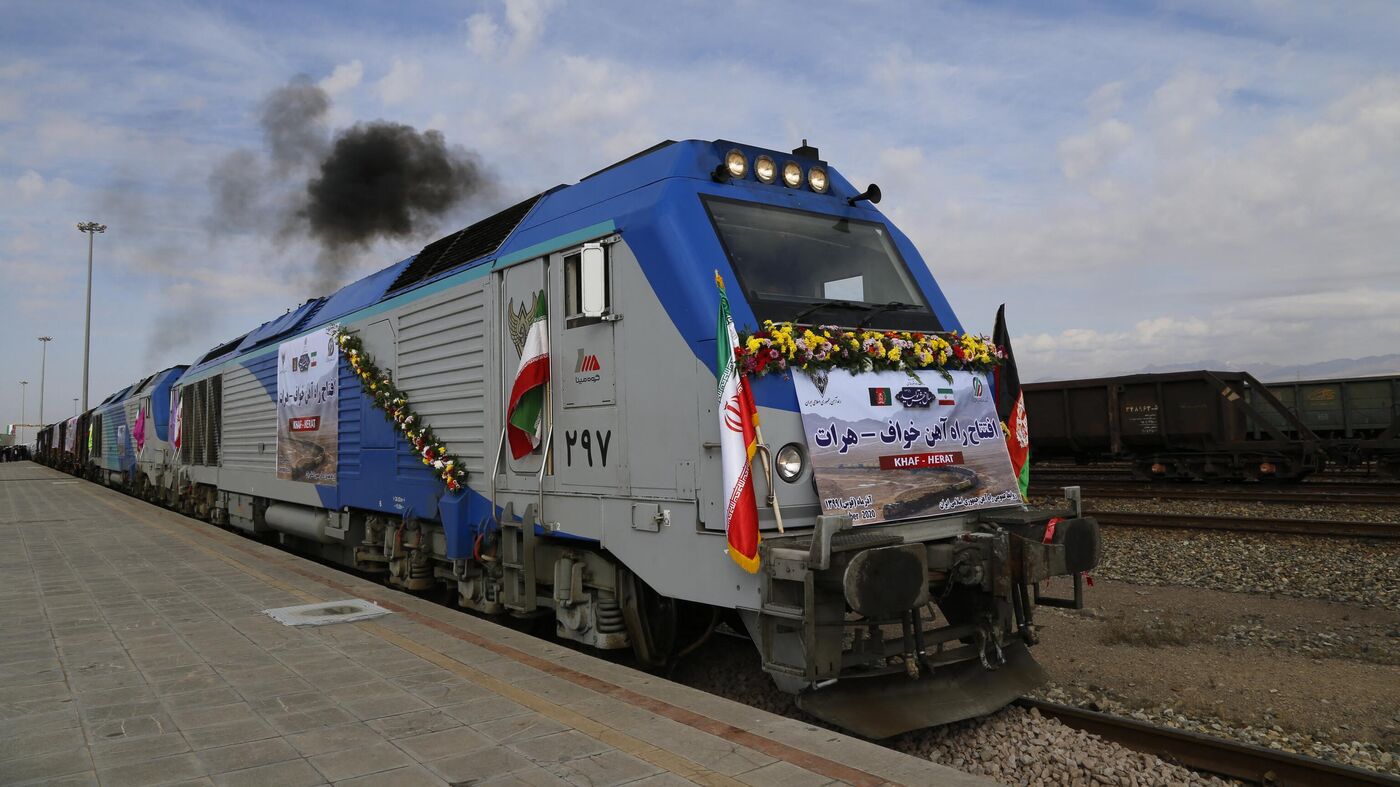 Иран и Афганистан запустили первую трансграничную железную дорогу