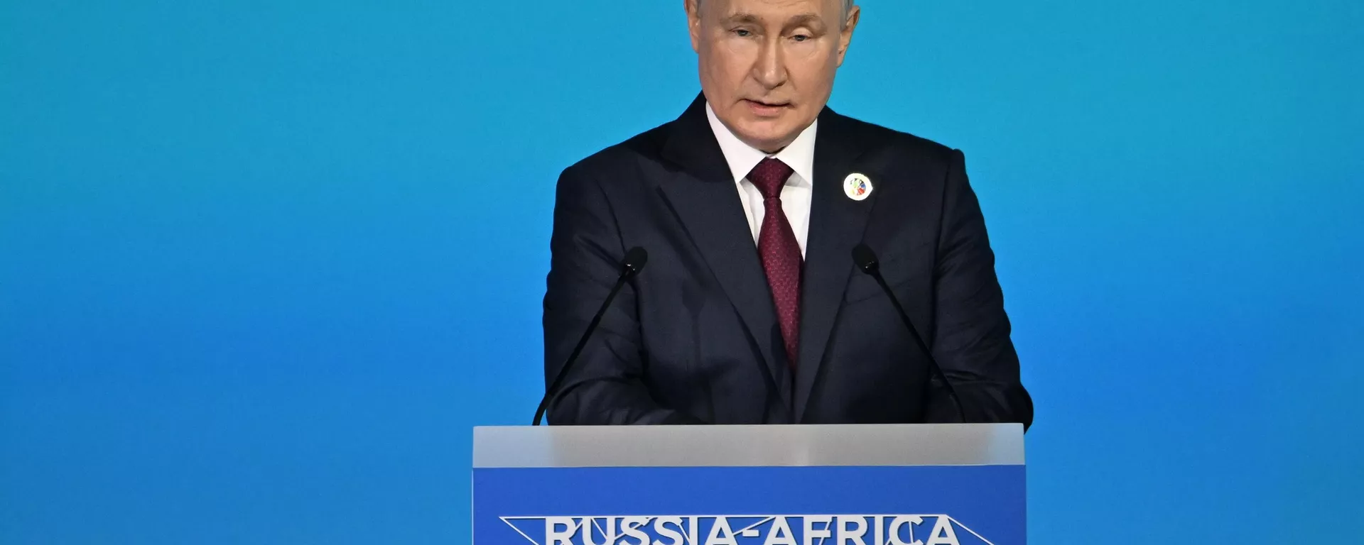 II Cаммит и форум Россия - Африка. Пленарное заседание - Sputnik Тоҷикистон, 1920, 27.07.2023