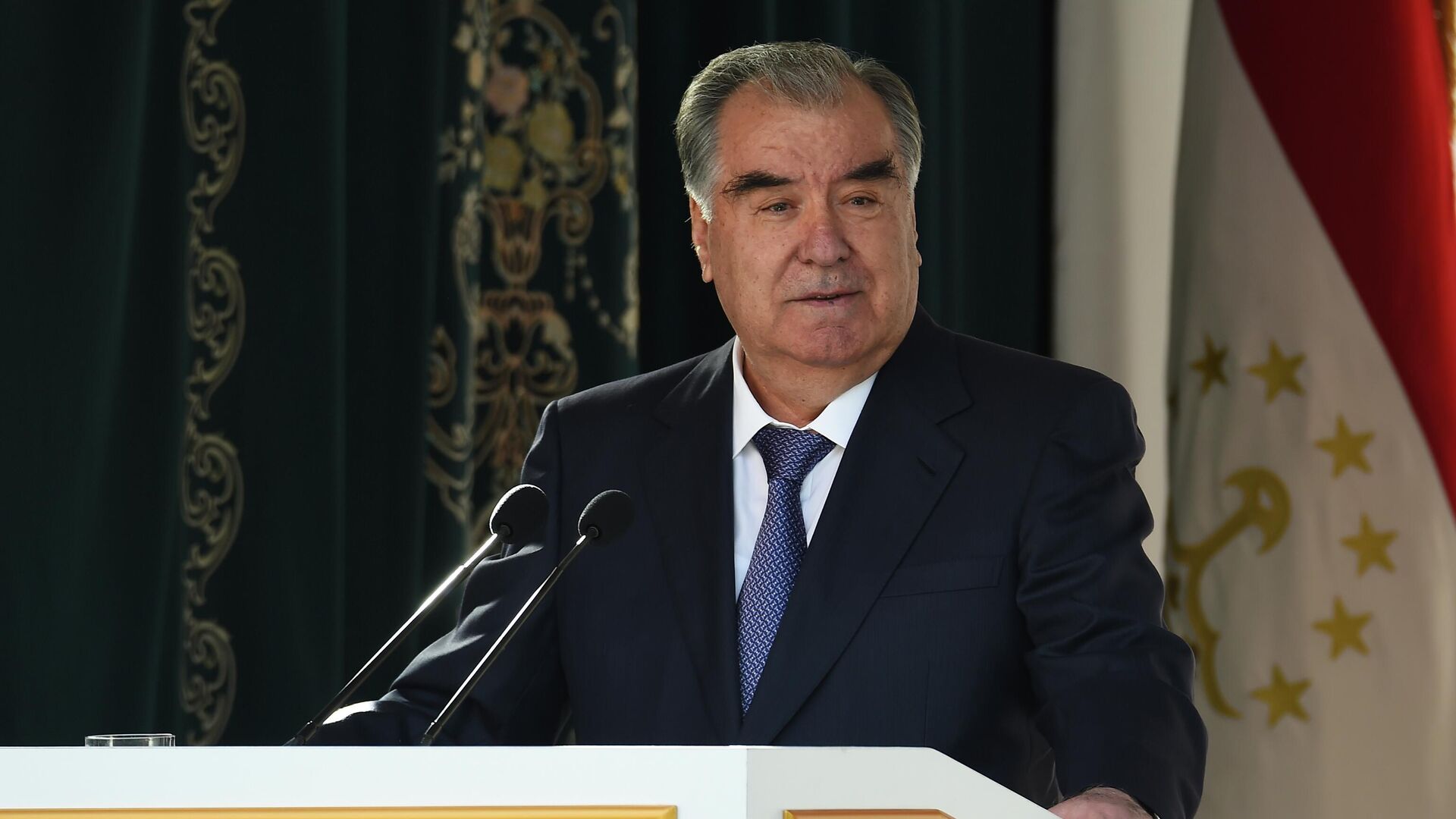Президент Таджикистана Эмомали Рахмон - Sputnik Таджикистан, 1920, 17.08.2023