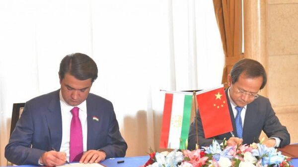 Рустам Эмомали с мэром Пекина - Sputnik Таджикистан