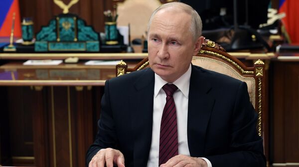 Президент РФ Владимир Путин выступил в формате видеосвязи на заседании лидеров стран БРИКС в ЮАР - Sputnik Таджикистан
