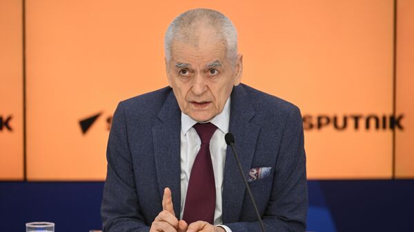 Академик Российской академии наук, заместитель президента Российской академии образования Геннадий Онищенко - Sputnik Таджикистан
