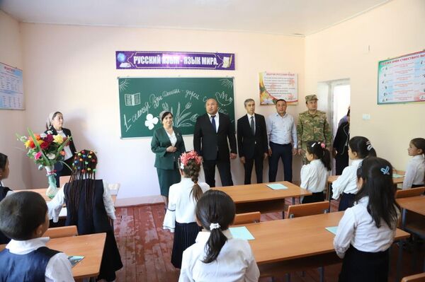 В Исфаре сдана в эксплуатацию школа, разрушенная в результате в приграничного конфликта - Sputnik Таджикистан