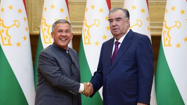Рахмон провел встречу с Миннихановым - Sputnik Таджикистан