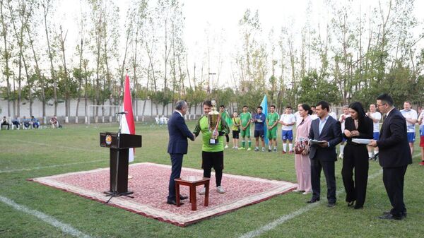 Состоялся турнир по мини-футболу на Кубок Министра иностранных дел Таджикистана - Sputnik Таджикистан