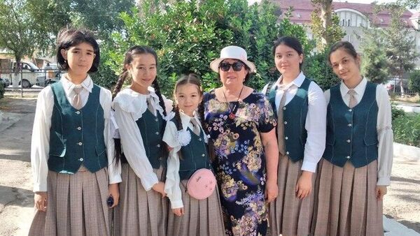 Ученицы педагога из России заняли места на Фестивале русского языка в Таджикистане - Sputnik Таджикистан