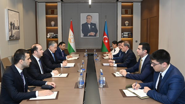 Встреча министров иностранных дел Таджикистана и Азербайджана - Sputnik Таджикистан