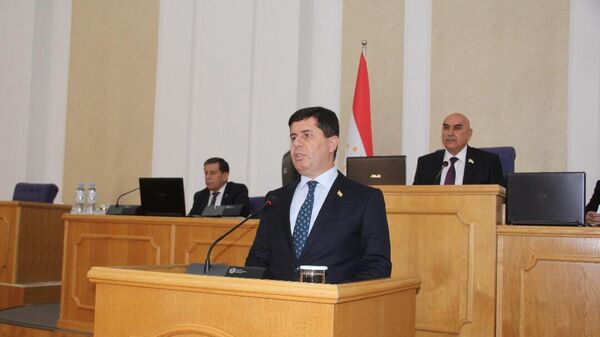 Завки Завкизода, министр экономического развития и торговли Таджикистана  - Sputnik Тоҷикистон
