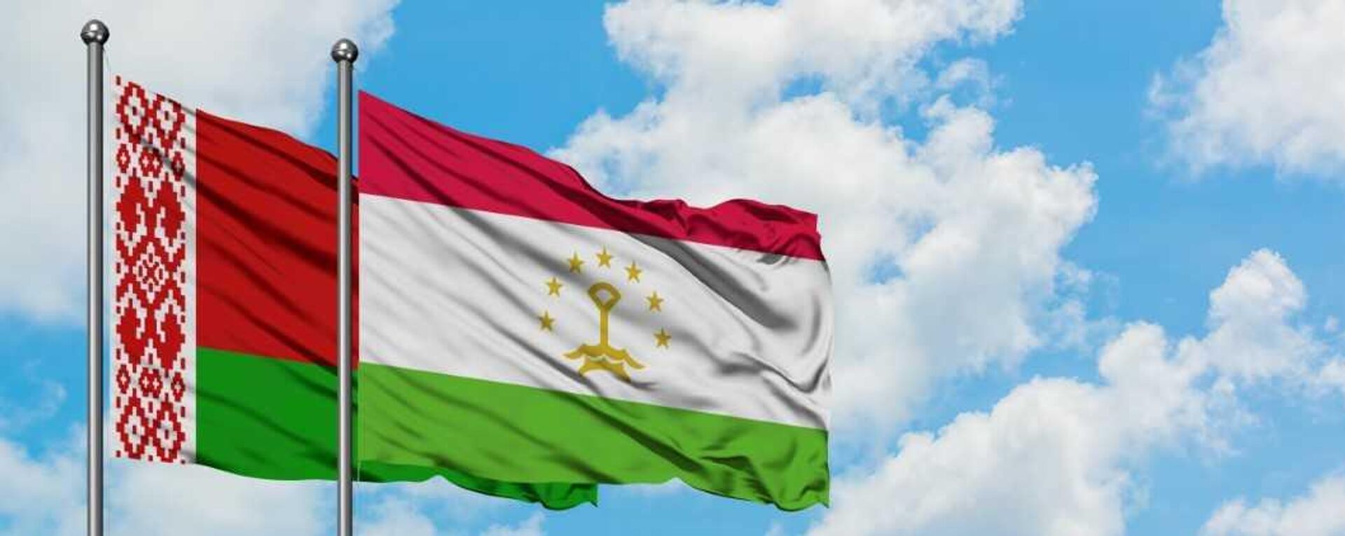 Флаг Беларуси и Таджикистана  - Sputnik Тоҷикистон, 1920, 28.05.2025