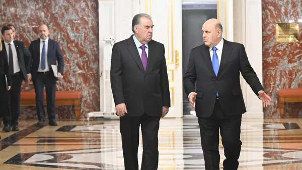 Мулоқоти раисҷумҳури Тоҷикистон Эмомалӣ Раҳмон бо сарвазири Русия Михаил Мишустин - Sputnik Тоҷикистон