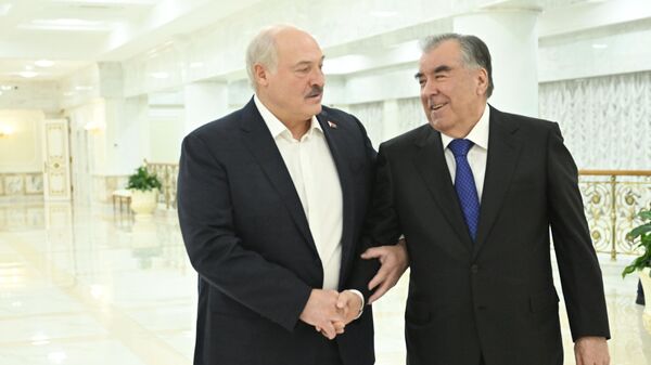 Рахмон и Лукашенко в Минске - Sputnik Таджикистан