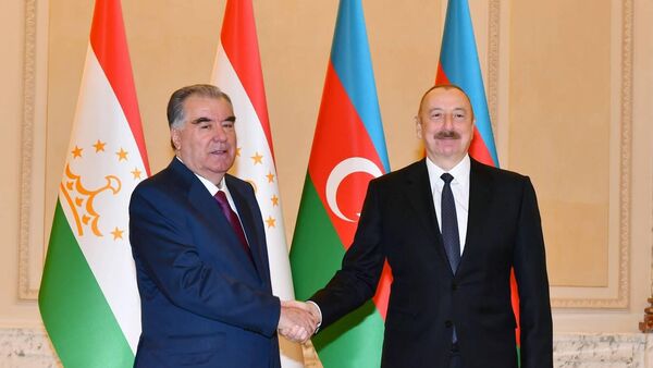 Эмомали  Рахмон и Ильхам Алиев - Sputnik Таджикистан