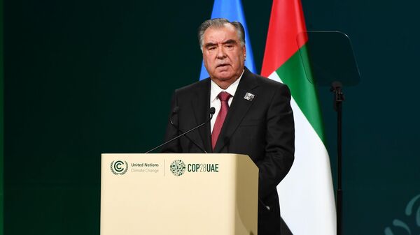 Эмомали Рахмон - Sputnik Тоҷикистон