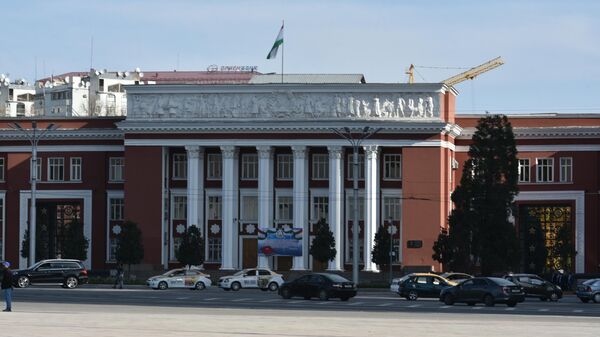 Парламент Таджикистана - Sputnik Тоҷикистон