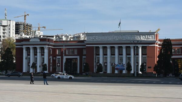 Парламент Таджикистана - Sputnik Тоҷикистон