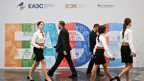 Евразийский экономический форум в Москве - Sputnik Таджикистан