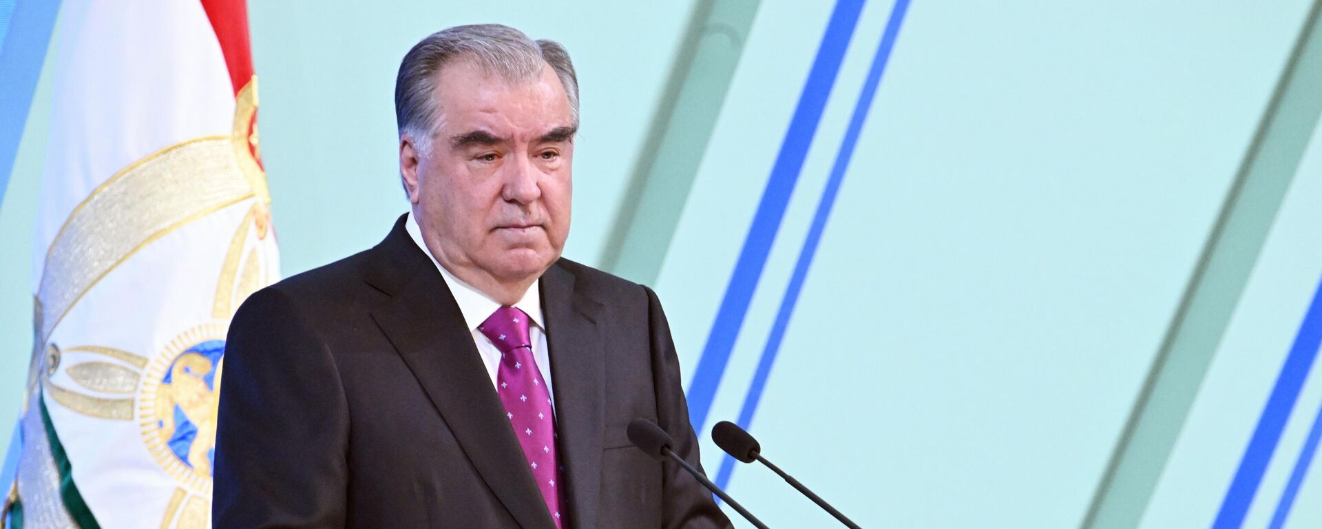 Президент Таджикистана Эмомали Рахмон - Sputnik Таджикистан, 1920, 01.01.2024