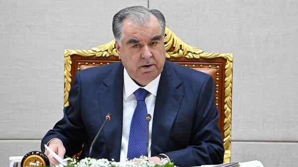 Президент Таджикистана Эмомали Рахмон - Sputnik Тоҷикистон