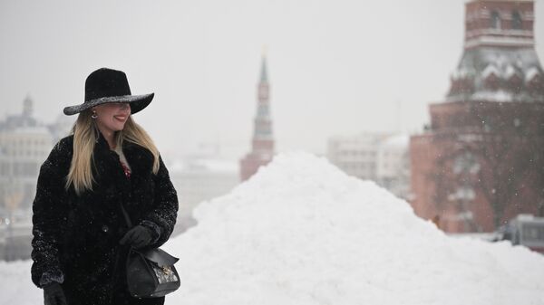 Снег в Москве - Sputnik Таджикистан