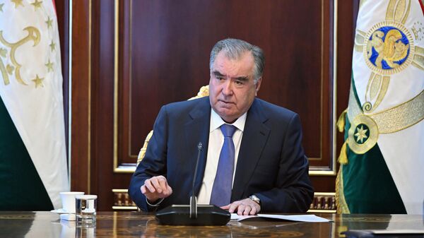 Президент Таджикистана Эмомали Рахмон - Sputnik Тоҷикистон