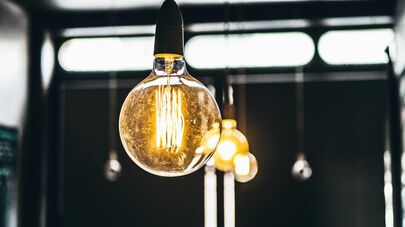 Электрическая лампочка