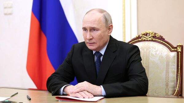 Президент РФ В. Путин провел совещание Совбеза РФ - Sputnik Таджикистан